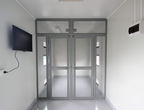 Container Holding Cell